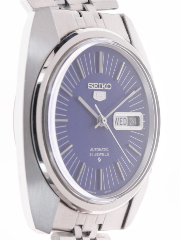 Seiko Automatic 5 NOS Stainless Steel 1970s - Gisbert A. Joseph Watches